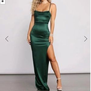 Windsor Lola satin slit dress in emerald